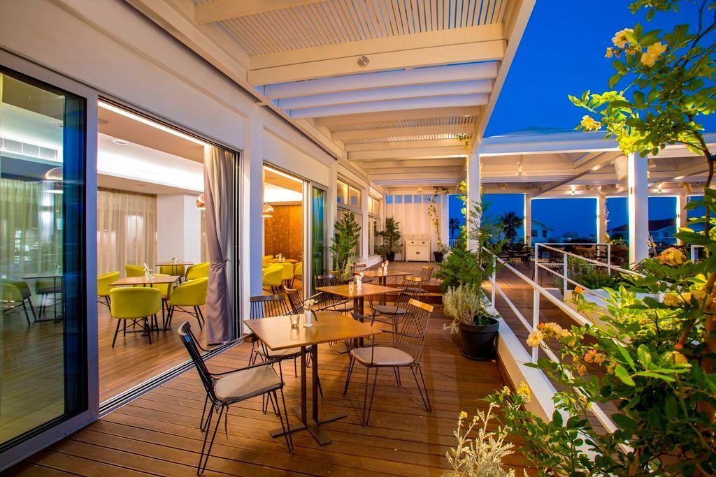 Lordos Beach Hotel & Spa Larnaca Exterior foto