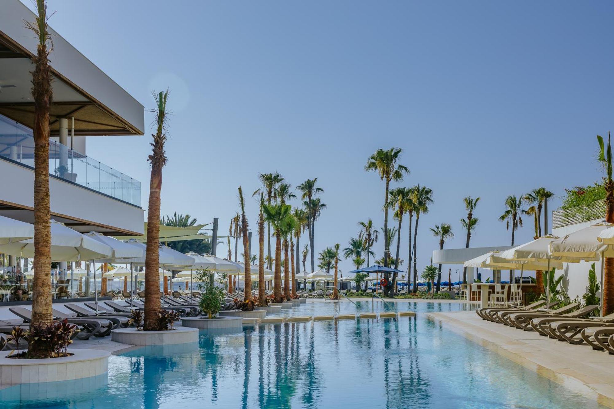 Lordos Beach Hotel & Spa Larnaca Exterior foto