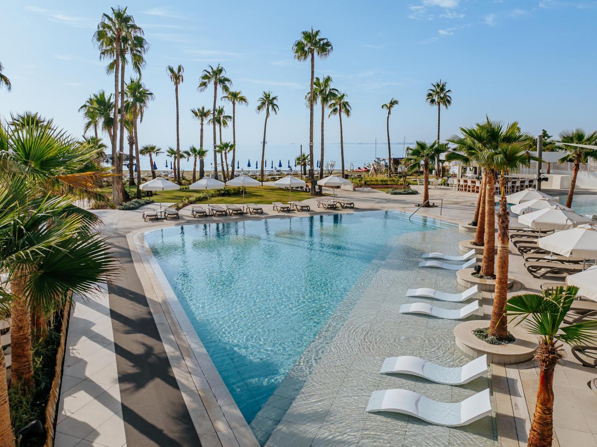 Lordos Beach Hotel & Spa Larnaca Exterior foto